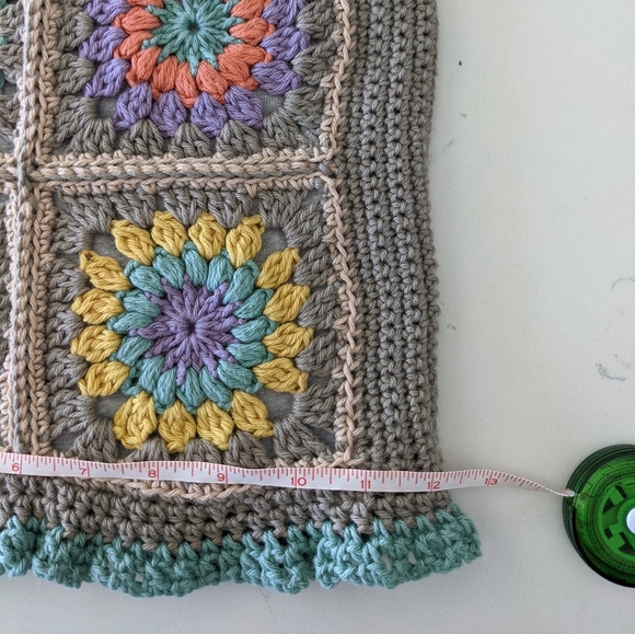 🌼 Handmade Crochet Top 🌼 - Picture 6 of 10